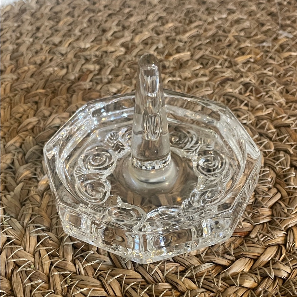Clear Glass Ring Holder